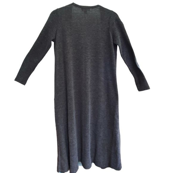 LulaRoe SARAH Heather Dark Gray Cardigan Pocket Sweater Size Extra Small - Picture 3 of 5